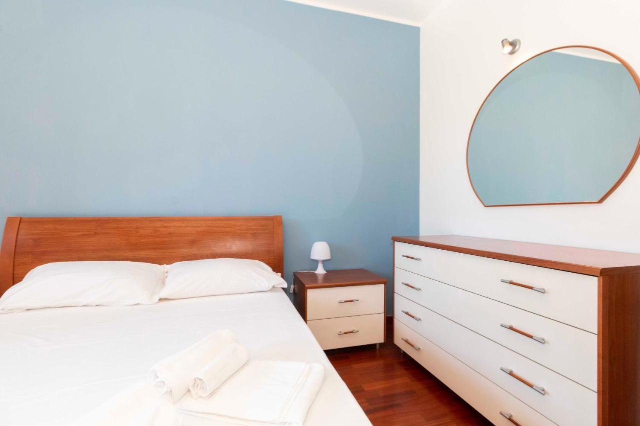 Cozy&Spacious Apt 2 Min Walk From The Tram Stop! Apartment Turin Exterior photo