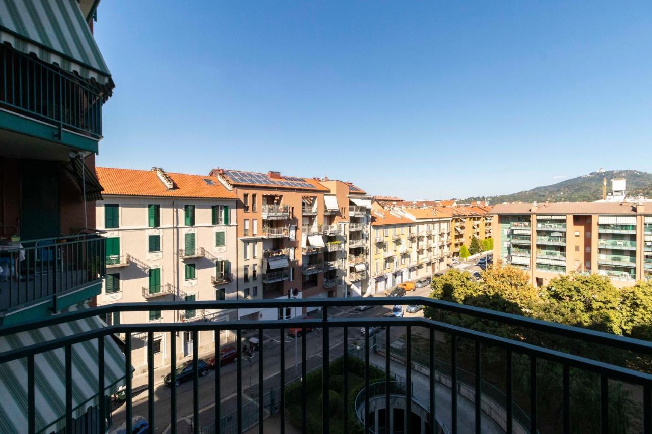Cozy&Spacious Apt 2 Min Walk From The Tram Stop! Apartment Turin Exterior photo