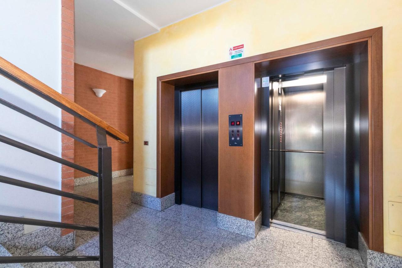 Cozy&Spacious Apt 2 Min Walk From The Tram Stop! Apartment Turin Exterior photo