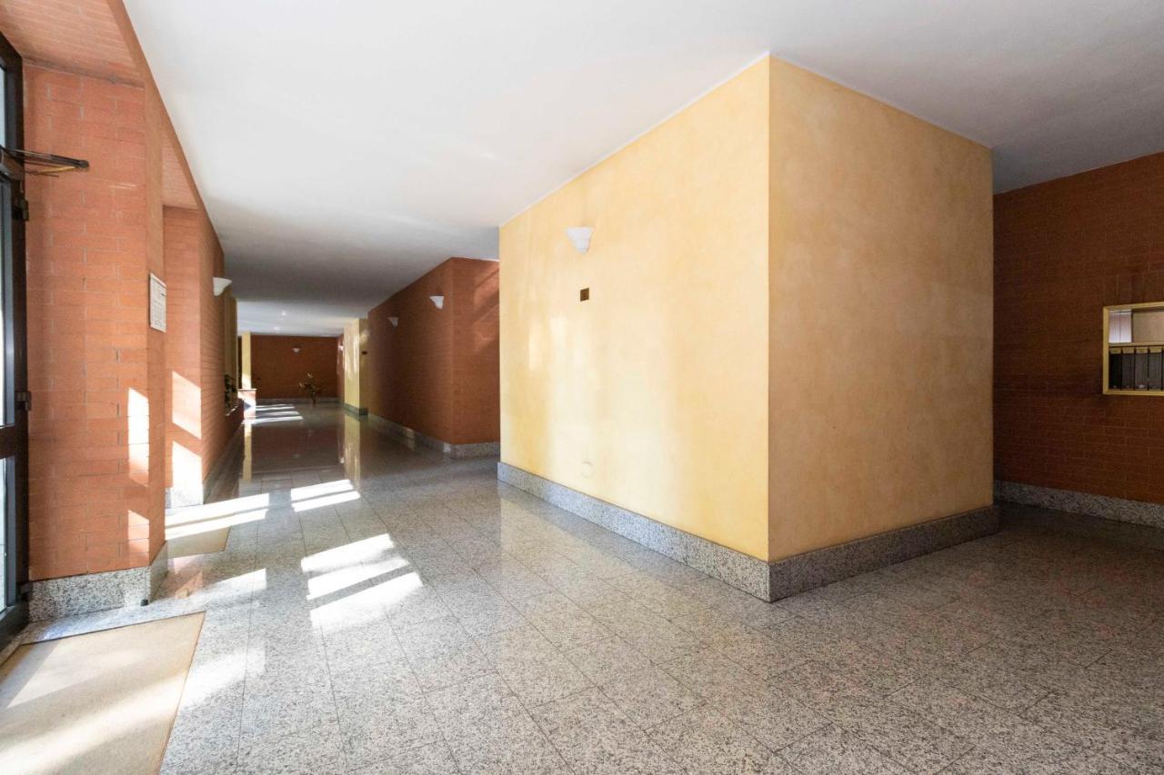 Cozy&Spacious Apt 2 Min Walk From The Tram Stop! Apartment Turin Exterior photo